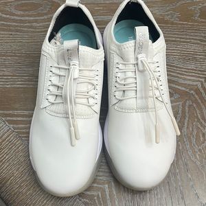 COPY - CLOVE NURSE SHOES white size Women 9.5 New